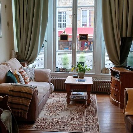 Maison de Berry Villedieu-les-Poêles Extérieur photo